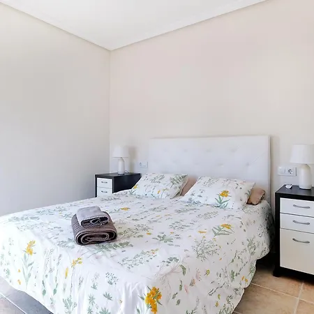 Villas De La Veleta * Торевьиа